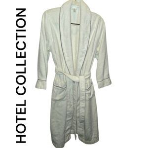 Hotel collection white Unisex Robe SZ LG/XL